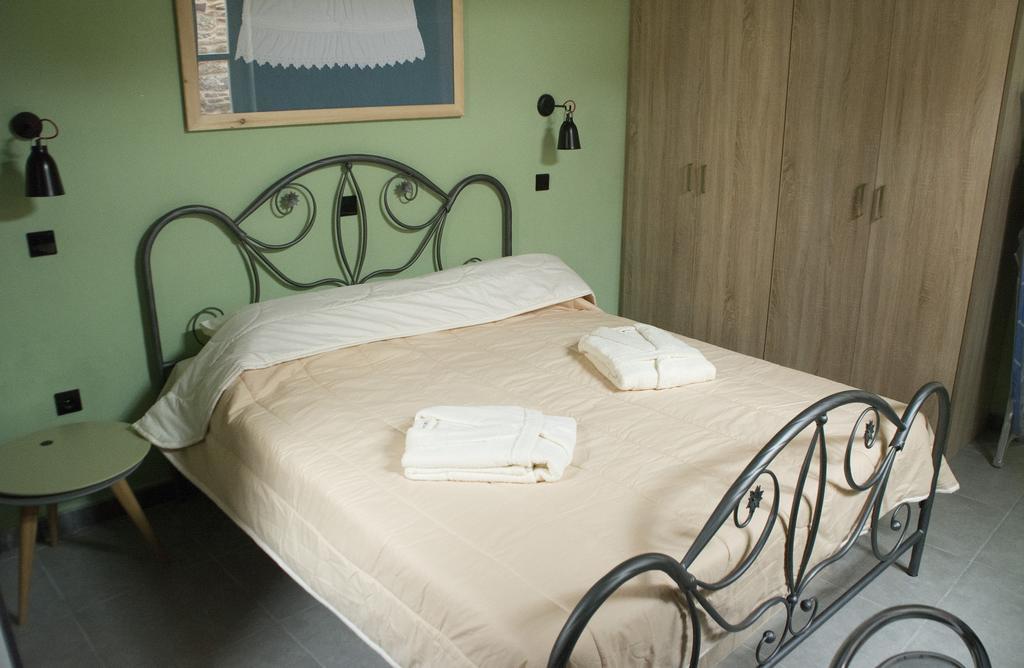 Porta Di Marina Apartment Chios Town Ngoại thất bức ảnh