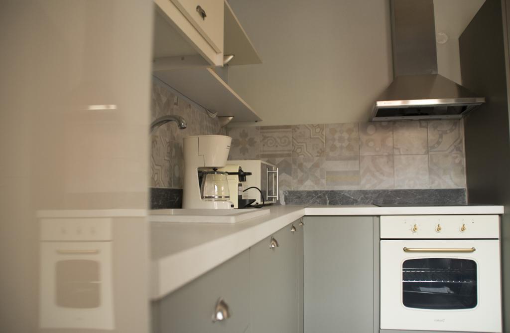Porta Di Marina Apartment Chios Town Ngoại thất bức ảnh
